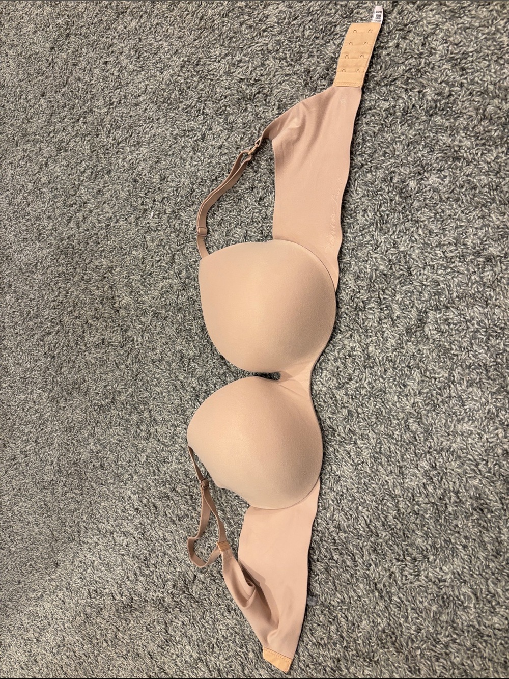 Victoria's Secret Light Nude T-Shirt Bra